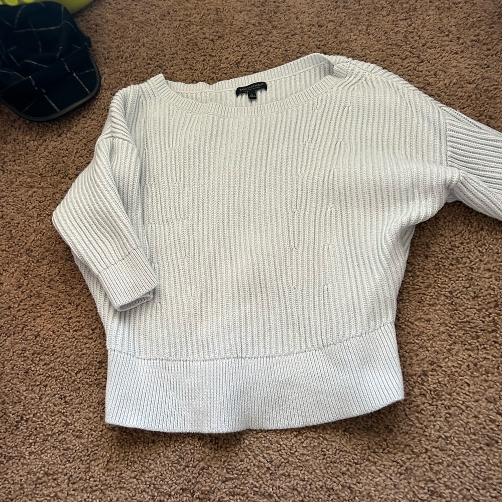 Women's Light Gray Sweater